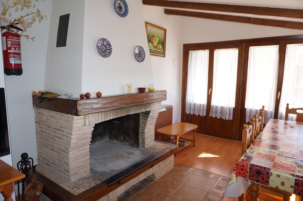 Casa Rural Os Arregueses Alquézar Εξωτερικό φωτογραφία
