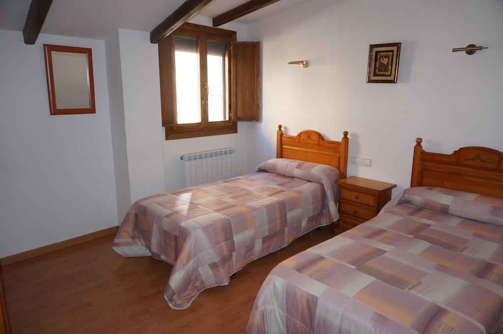 Casa Rural Os Arregueses Alquézar Εξωτερικό φωτογραφία