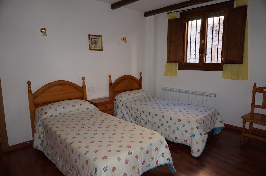 Casa Rural Os Arregueses Alquézar Εξωτερικό φωτογραφία